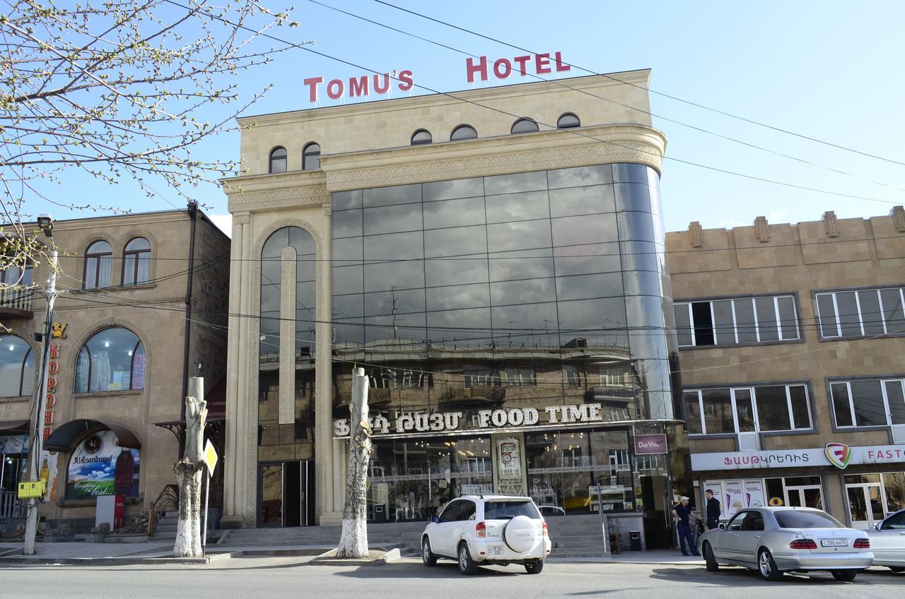 Tomu'S Hotel Gyumri Esterno foto